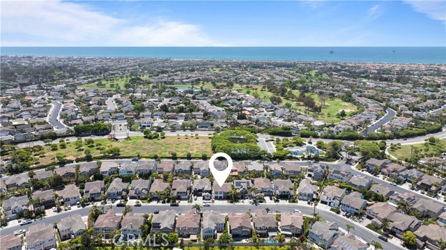 19139 Chandon Lane, Huntington Beach CA: https://media.crmls.org/medias/34ffd352-7f40-4b37-bb6c-8dbbd9b057de.jpg
