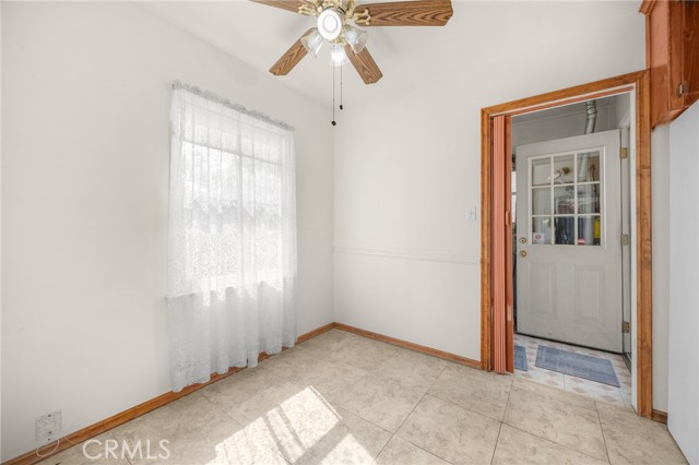 2100 W Valencia Drive, Fullerton CA: https://media.crmls.org/medias/35002b86-2acd-409d-af3a-842ac0754681.jpg
