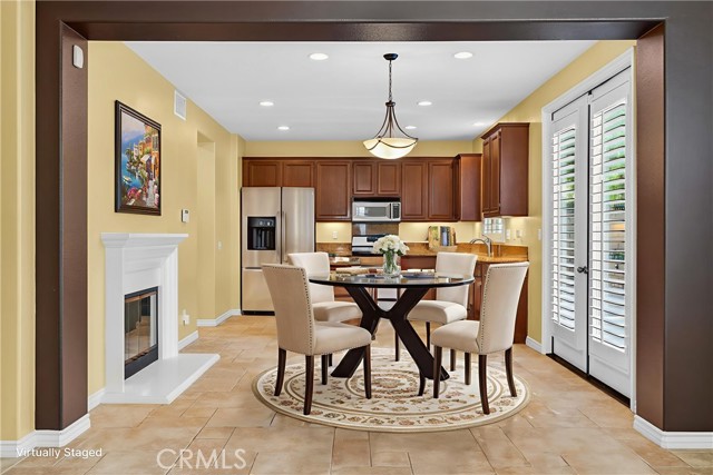 Detail Gallery Image 4 of 75 For 2926 Wild Springs, Corona,  CA 92883 - 3 Beds | 2/1 Baths