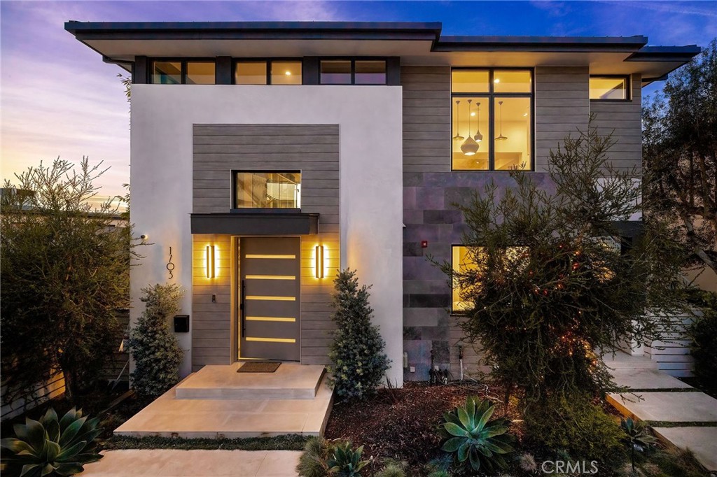 1703 Manhattan Avenue, Hermosa Beach, CA 90254