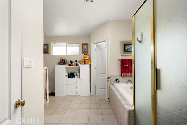 Detail Gallery Image 9 of 25 For 14801 Palm Ave, Bakersfield,  CA 93314 - 4 Beds | 2 Baths