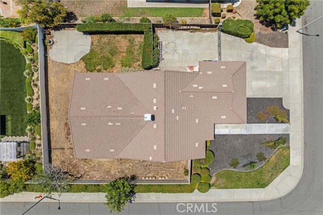 7803 Calle Carrisa Street, Highland CA: https://media.crmls.org/medias/3501c938-4eb9-4899-abcd-a878d3998ab6.jpg