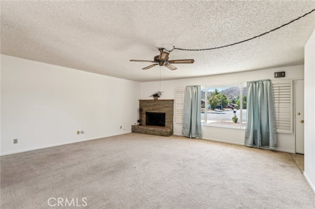 Detail Gallery Image 5 of 35 For 690 Barber Dr, Hemet,  CA 92543 - 2 Beds | 2 Baths