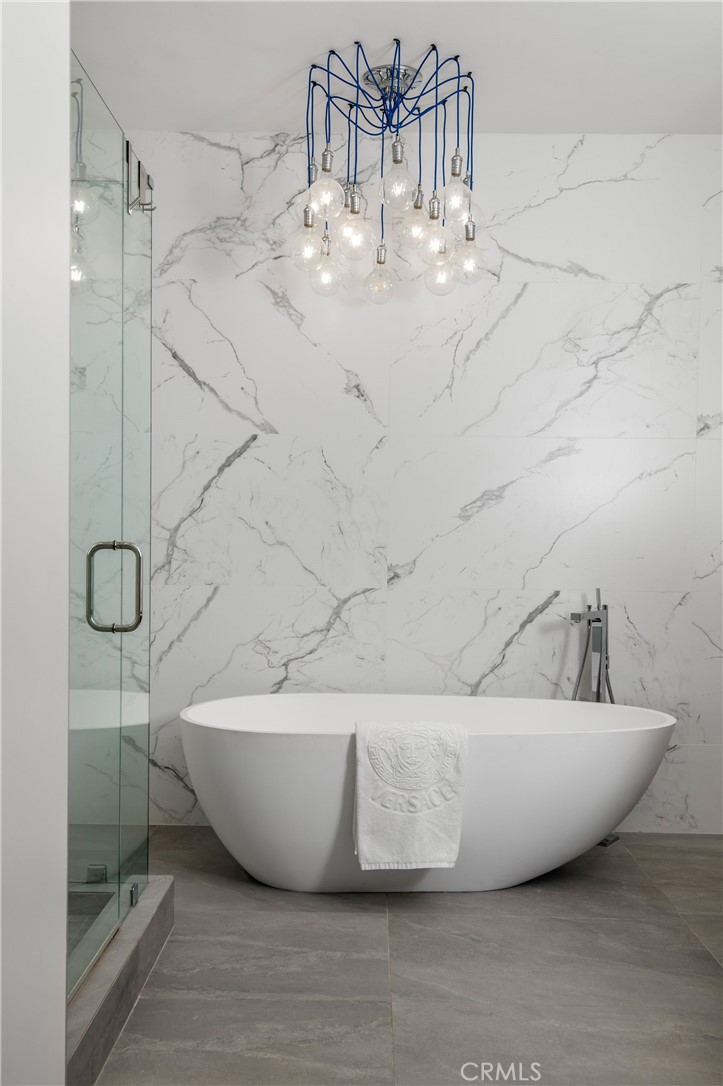 3501e352 02bd 4970 940b 5a6b205f27c3