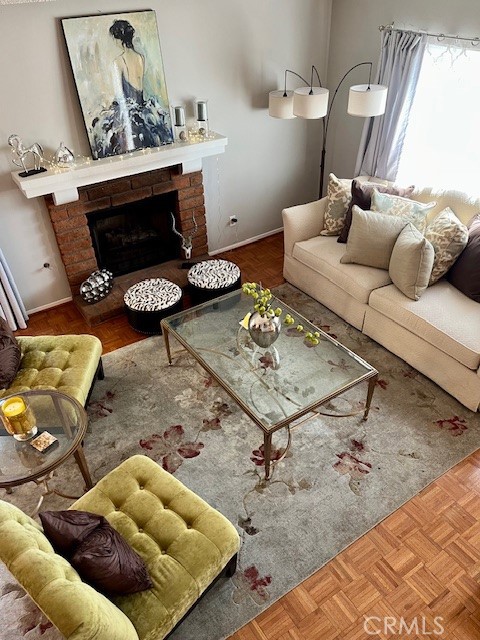 Detail Gallery Image 1 of 16 For 320 Kanan Rd, Oak Park,  CA 91377 - 3 Beds | 2/1 Baths