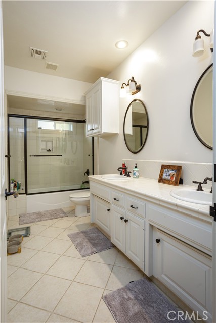 Detail Gallery Image 19 of 26 For 1509 Calle Castana, Bakersfield,  CA 93309 - 4 Beds | 2/1 Baths