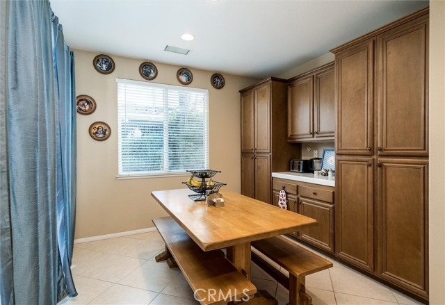 Detail Gallery Image 6 of 37 For 29095 Light Sails Ct, Menifee,  CA 92585 - 3 Beds | 2 Baths