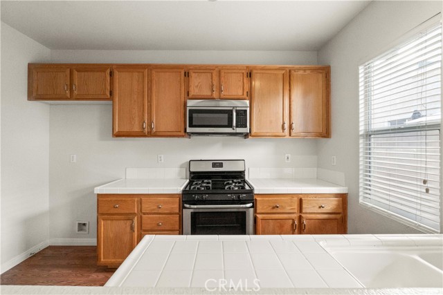 1960 Crowne Oak Lane photo 3