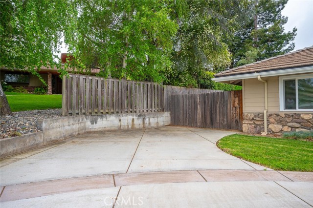 Detail Gallery Image 8 of 36 For 6272 Monterey Ct, Atascadero,  CA 93422 - 4 Beds | 2/1 Baths