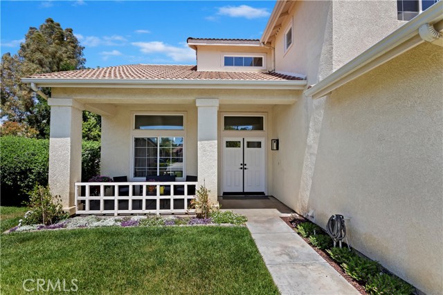 Detail Gallery Image 3 of 42 For 42276 Camino Merano, Temecula,  CA 92592 - 5 Beds | 3 Baths