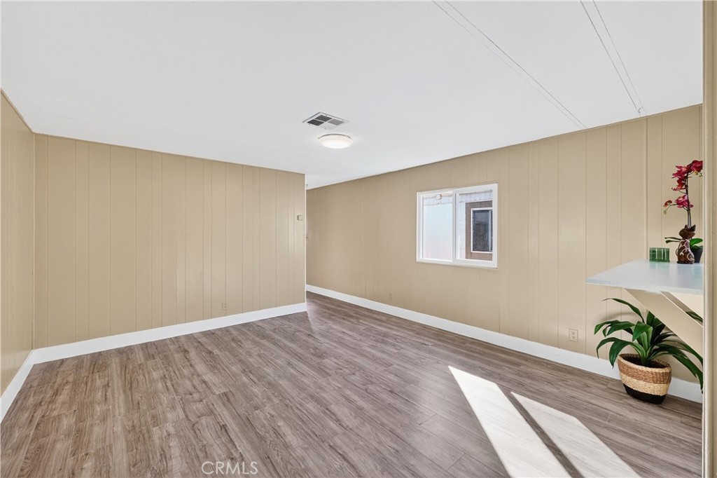 MLS #DW25240713 image #12