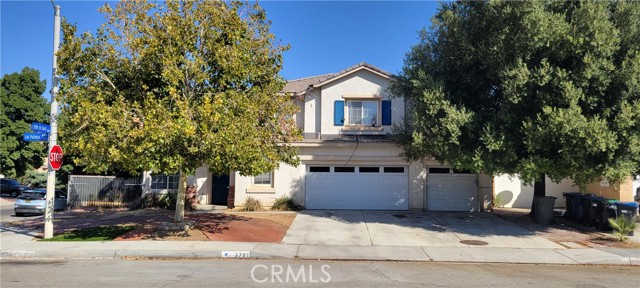 Detail Gallery Image 2 of 73 For 3701 Las Palmas Ave, Palmdale,  CA 93550 - 5 Beds | 4 Baths