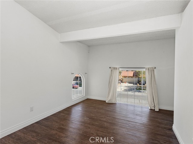 Detail Gallery Image 27 of 38 For 37707 Dixie Dr, Palmdale,  CA 93550 - 3 Beds | 2 Baths