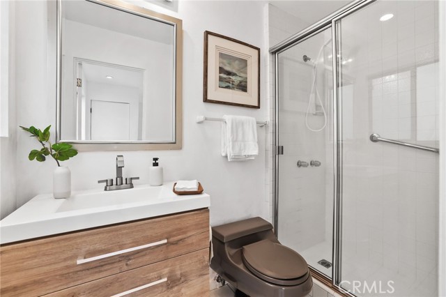 Detail Gallery Image 25 of 57 For 64 59th Pl, Long Beach,  CA 90803 - – Beds | – Baths