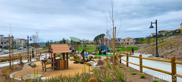 6 Crown Point Drive, Rancho Mission Viejo CA: https://media.crmls.org/medias/3506c583-175d-40f7-bf22-eb4d4a4a876e.jpg