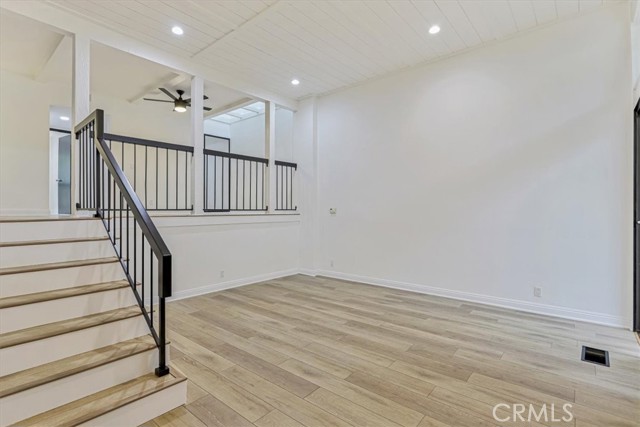 23467 Park Sorrento, Calabasas CA: https://media.crmls.org/medias/3506ec46-723e-45de-99f4-b0a209791f82.jpg