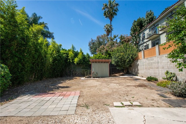 Detail Gallery Image 22 of 28 For 1639 Redcliff #1/2,  Los Angeles,  CA 90026 - 2 Beds | 1 Baths