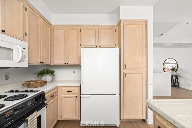 Detail Gallery Image 15 of 43 For 1916 Potter Rd, Chico,  CA 95928 - 3 Beds | 2 Baths