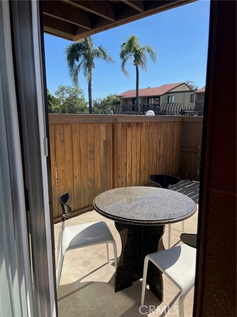 Detail Gallery Image 19 of 26 For 9250 Citrus Ave. #E,  Fontana,  CA 92335 - 2 Beds | 2 Baths