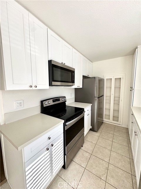 Detail Gallery Image 6 of 18 For 960 E Bonita Ave #113,  Pomona,  CA 91767 - 1 Beds | 1 Baths