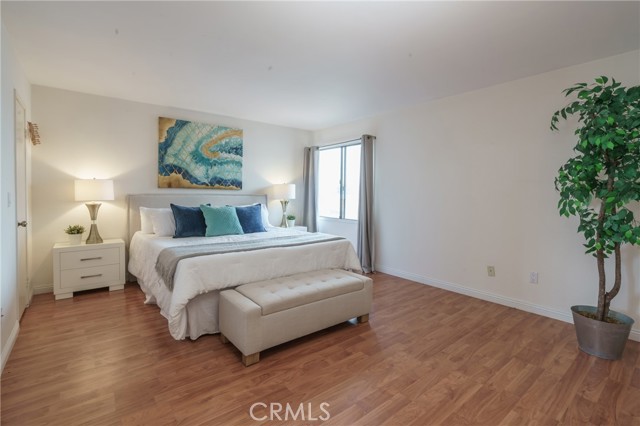 Detail Gallery Image 9 of 42 For 17022 Condon Ave, Lawndale,  CA 90260 - 4 Beds | 2/1 Baths