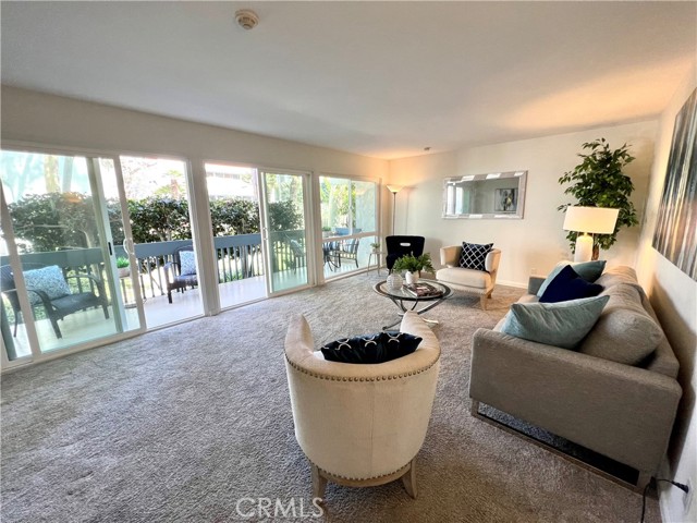 814 Camino Real, Redondo Beach, California 90277, 3 Bedrooms Bedrooms, ,2 BathroomsBathrooms,Residential,Sold,Camino Real,SB22181795