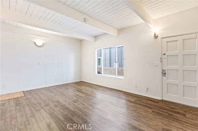 Detail Gallery Image 5 of 15 For 102 Avenida Pelayo #B,  San Clemente,  CA 92672 - 1 Beds | 1 Baths