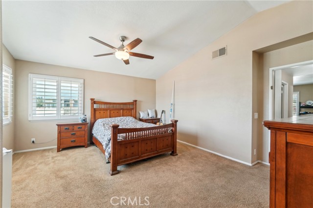 3622 Broken Twig Drive, Norco CA: https://media.crmls.org/medias/350d595f-02a9-410c-8f6e-f3ee1b7006ce.jpg