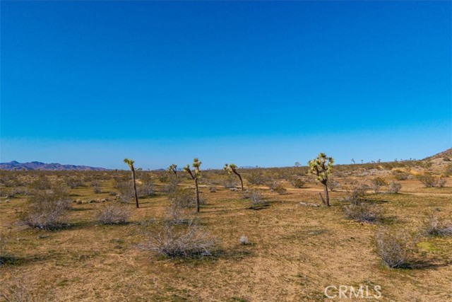 Detail Gallery Image 16 of 45 For 58459 Starlight Mesa Rd, Yucca Valley,  CA 92284 - – Beds | – Baths