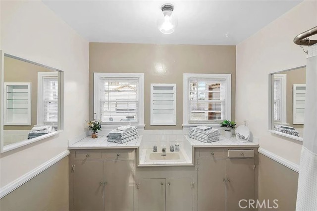 Detail Gallery Image 16 of 17 For 602 9th, Huntington Beach,  CA 92648 - 2 Beds | 1 Baths