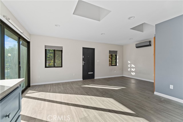 Detail Gallery Image 8 of 38 For 4536 Maycrest St, Los Angeles,  CA 90032 - 3 Beds | 3 Baths