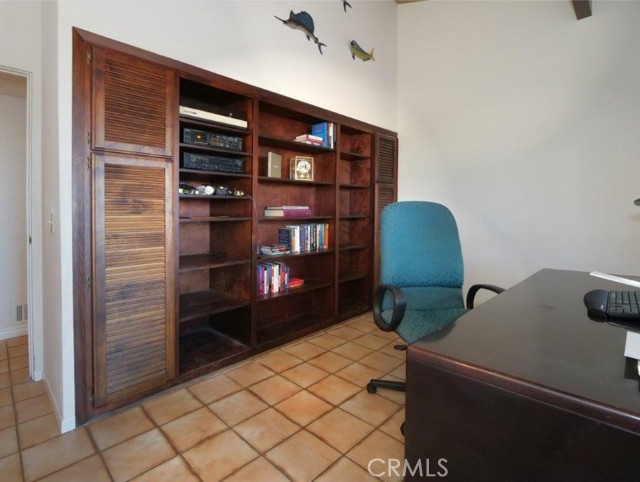 Office with Built-in Book Shelves