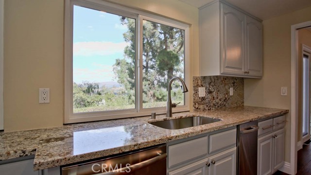 Detail Gallery Image 13 of 29 For 6543 E via Estrada, Anaheim,  CA 92807 - 5 Beds | 4/1 Baths