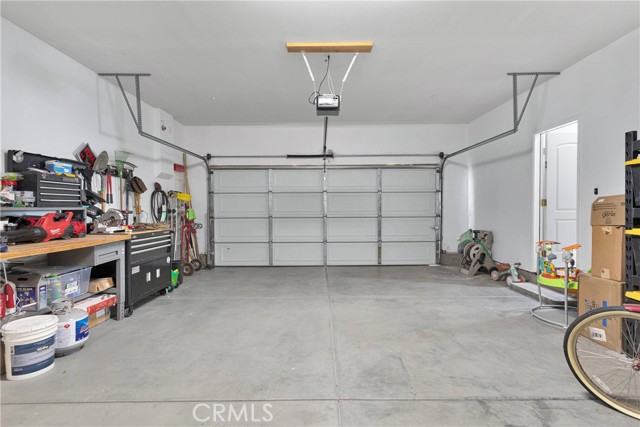 Detail Gallery Image 34 of 49 For 13458 Snowdrop Ct, Victorville,  CA 92394 - 5 Beds | 3 Baths