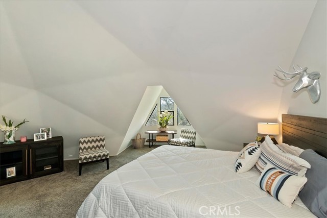 Detail Gallery Image 13 of 22 For 28131 Zermatt, Lake Arrowhead,  CA 92352 - 3 Beds | 2 Baths