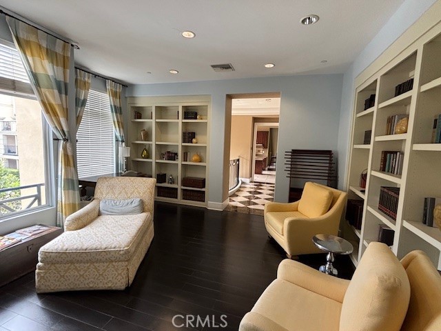 Detail Gallery Image 14 of 15 For 2442 Watermarke Pl, Irvine,  CA 92612 - 1 Beds | 1 Baths