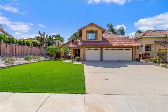 Detail Gallery Image 3 of 34 For 25825 via Quinto St, Moreno Valley,  CA 92551 - 4 Beds | 3 Baths