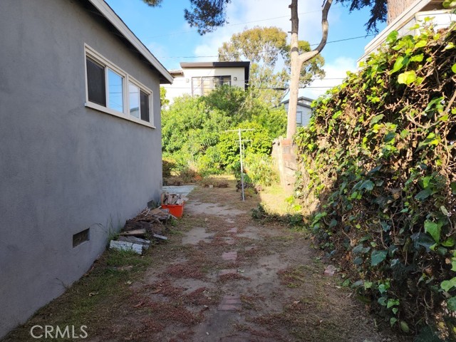 3108 Elm Avenue, Manhattan Beach, California 90266, 2 Bedrooms Bedrooms, ,1 BathroomBathrooms,Residential,Sold,Elm,PW23112709
