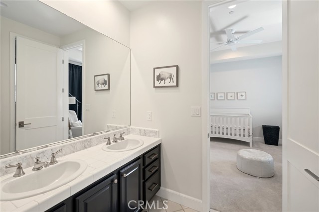 550 Helberta Avenue, Redondo Beach, California 90277, 5 Bedrooms Bedrooms, ,3 BathroomsBathrooms,Residential,Sold,Helberta,SB21204332