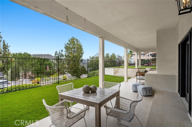 12402 Vista Panorama, North Tustin CA: https://media.crmls.org/medias/351150e3-2b34-41b4-8cfe-a2cc4f25821b.jpg