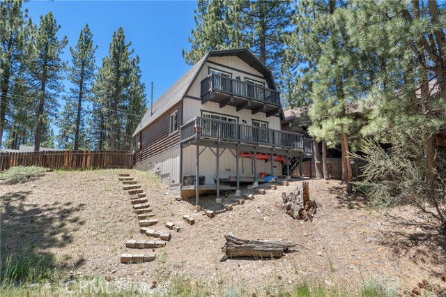 Detail Gallery Image 8 of 48 For 42662 Juniper Dr, Big Bear Lake,  CA 92315 - 3 Beds | 2 Baths