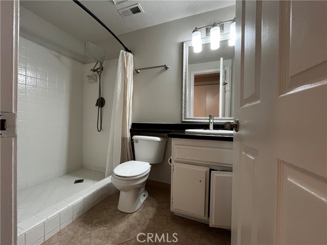 16960 Algonquin Street, Huntington Beach CA: https://media.crmls.org/medias/3512310c-6660-4105-8d4e-246db1563d8d.jpg