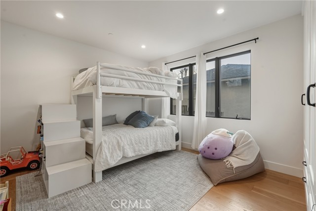 Detail Gallery Image 11 of 41 For 626 Longfellow, Hermosa Beach,  CA 90254 - 4 Beds | 5 Baths