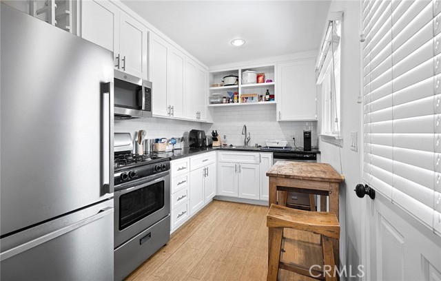 256 Avenida Madrid, San Clemente CA: https://media.crmls.org/medias/3512b8fe-d56b-444f-9adf-a6120344647e.jpg
