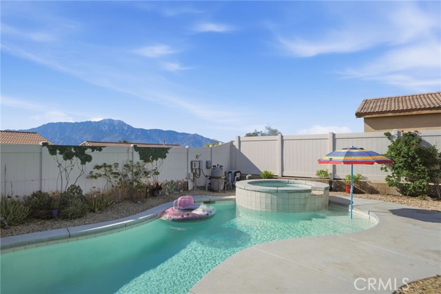 Detail Gallery Image 19 of 36 For 64031 Alpine St, Desert Hot Springs,  CA 92240 - 3 Beds | 2 Baths