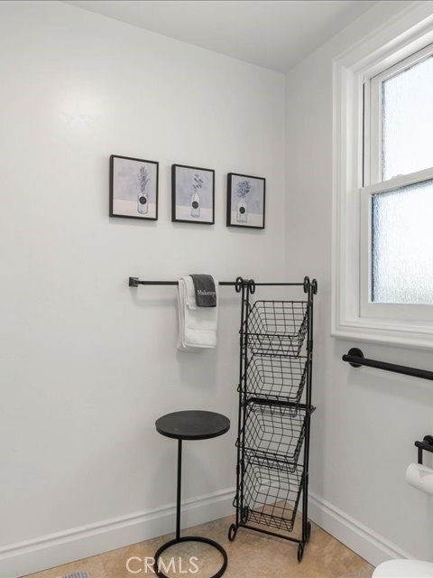 701 Rio Street, Red Bluff CA: https://media.crmls.org/medias/351470cd-cc25-4622-8e82-829773b96d90.jpg
