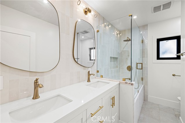 Detail Gallery Image 32 of 40 For 16243 Chatsworth St, Granada Hills,  CA 91344 - 3 Beds | 2 Baths