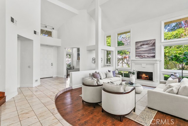 Detail Gallery Image 6 of 56 For 19 Harbor Pointe, Corona Del Mar,  CA 92625 - 4 Beds | 4/1 Baths