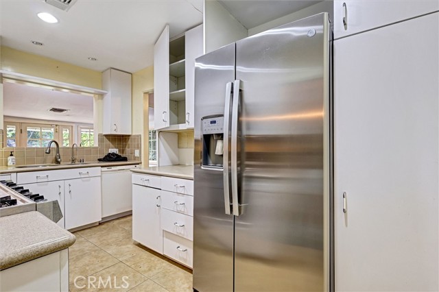 Image 11 of 32 For 3035 Malcolm