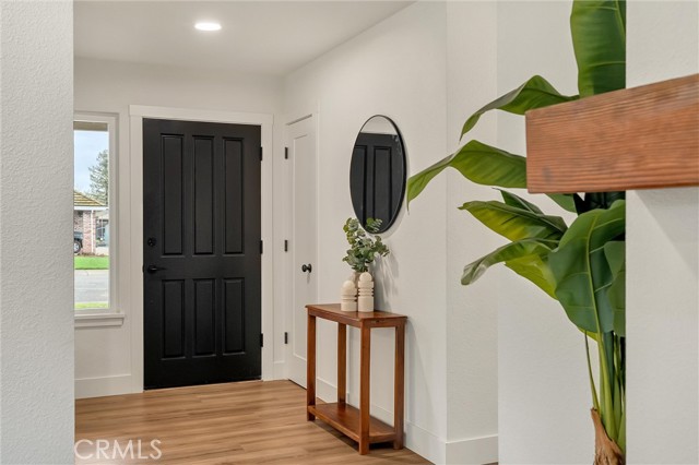 Detail Gallery Image 4 of 68 For 940 Dias, Chico,  CA 95926 - 4 Beds | 2 Baths